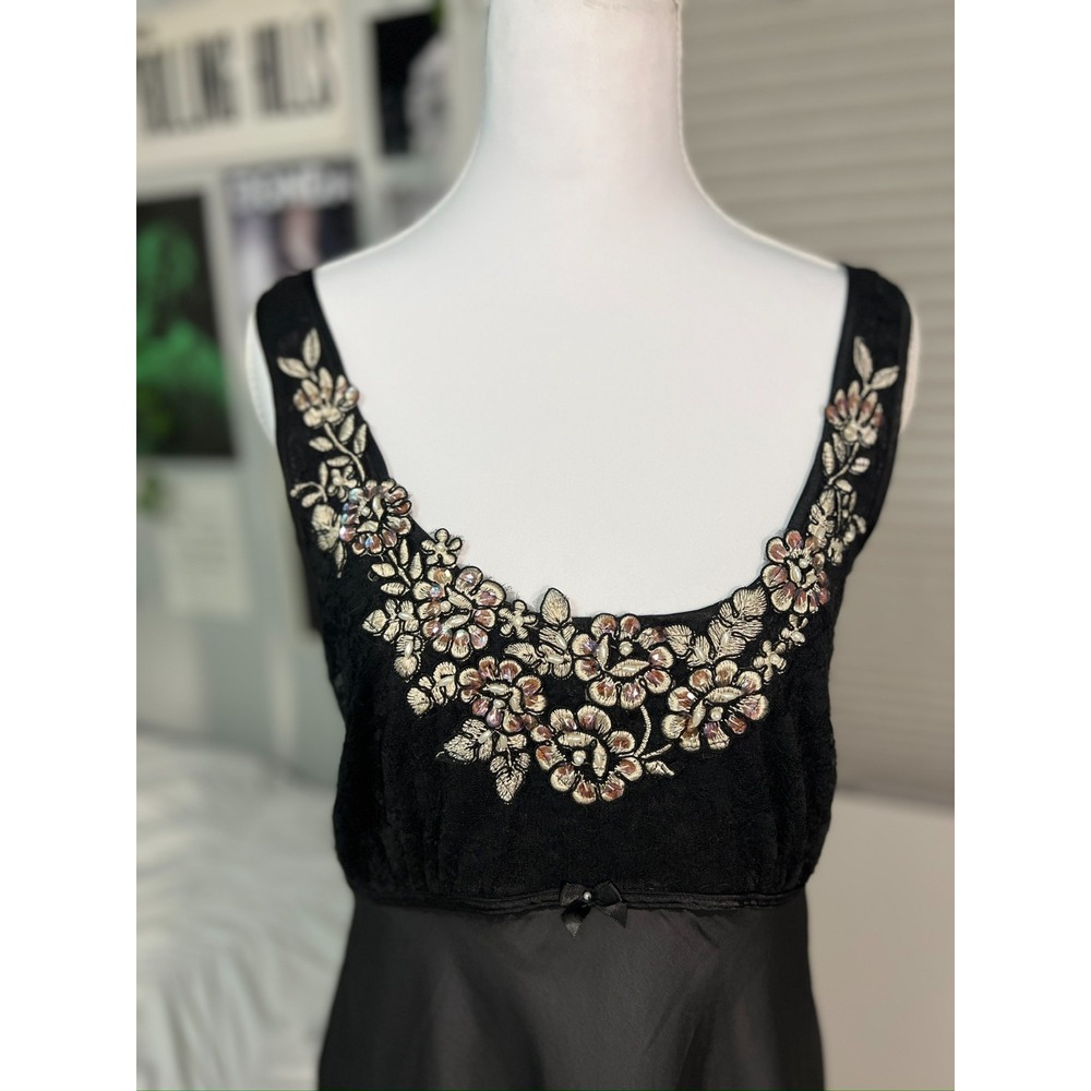Linea Donatella Black Lace Sheer Chemise Lingerie M Beaded‎ Floral Appliqué - Picture 5 of 9